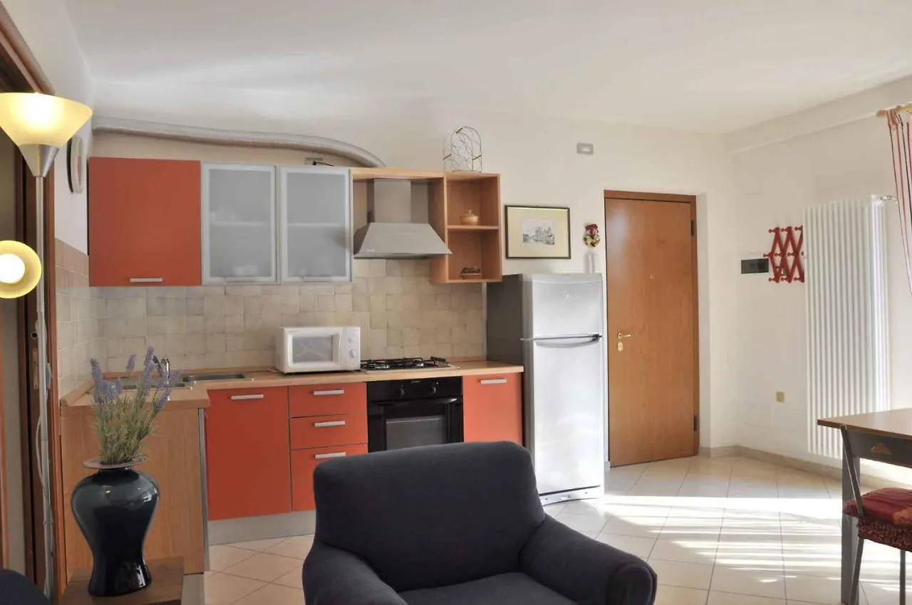 Apartments In Lazise - Gardasee 30250