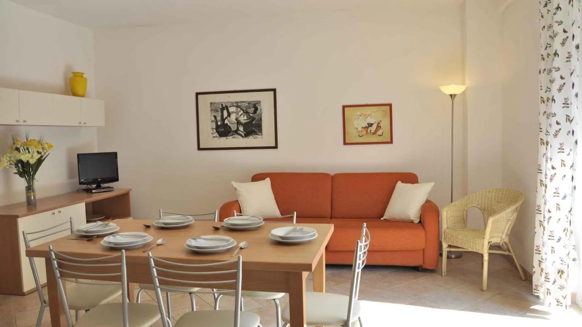 Apartments In Lazise - Gardasee 30250