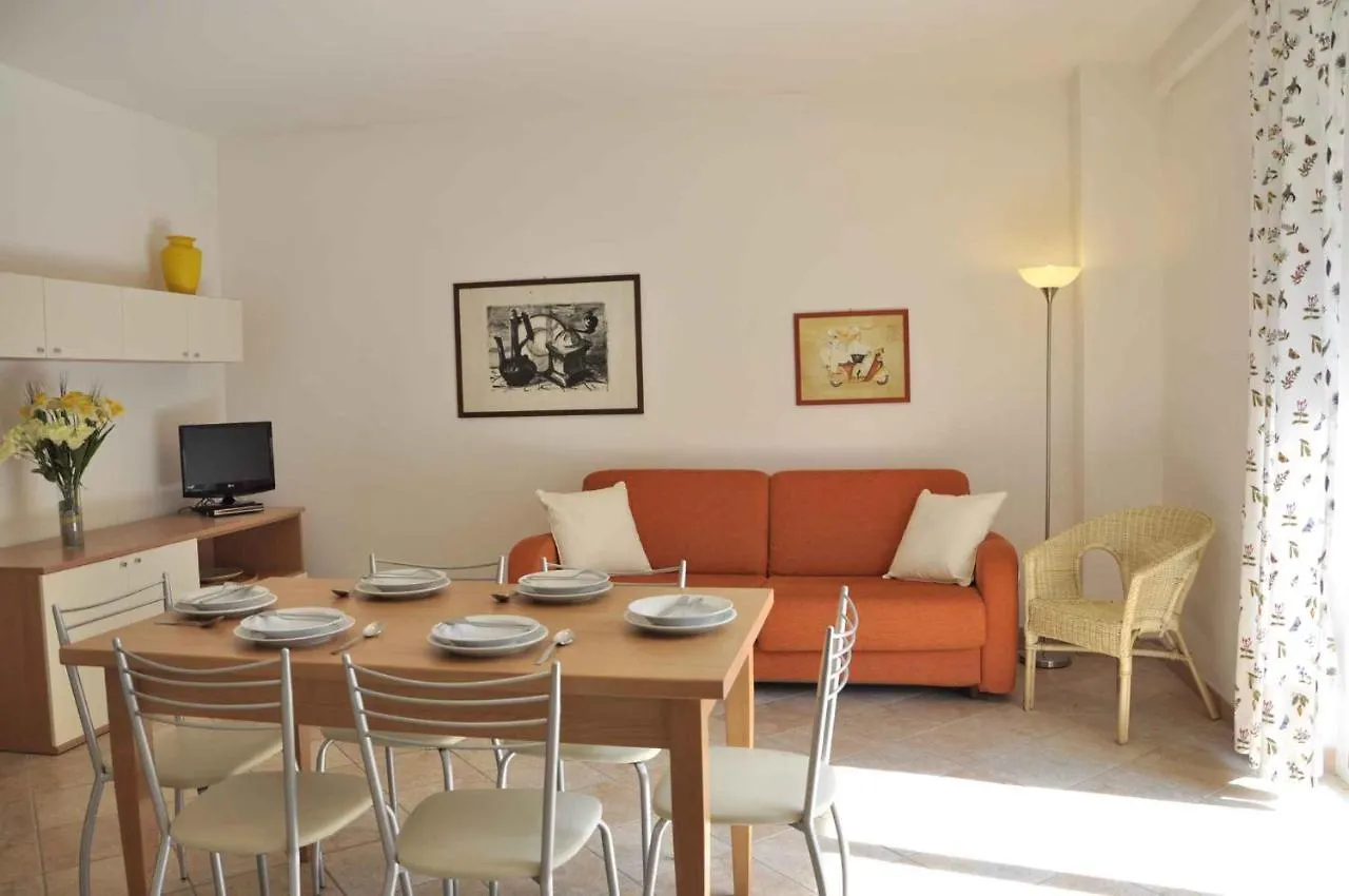 Apartments In Lazise - Gardasee 30250