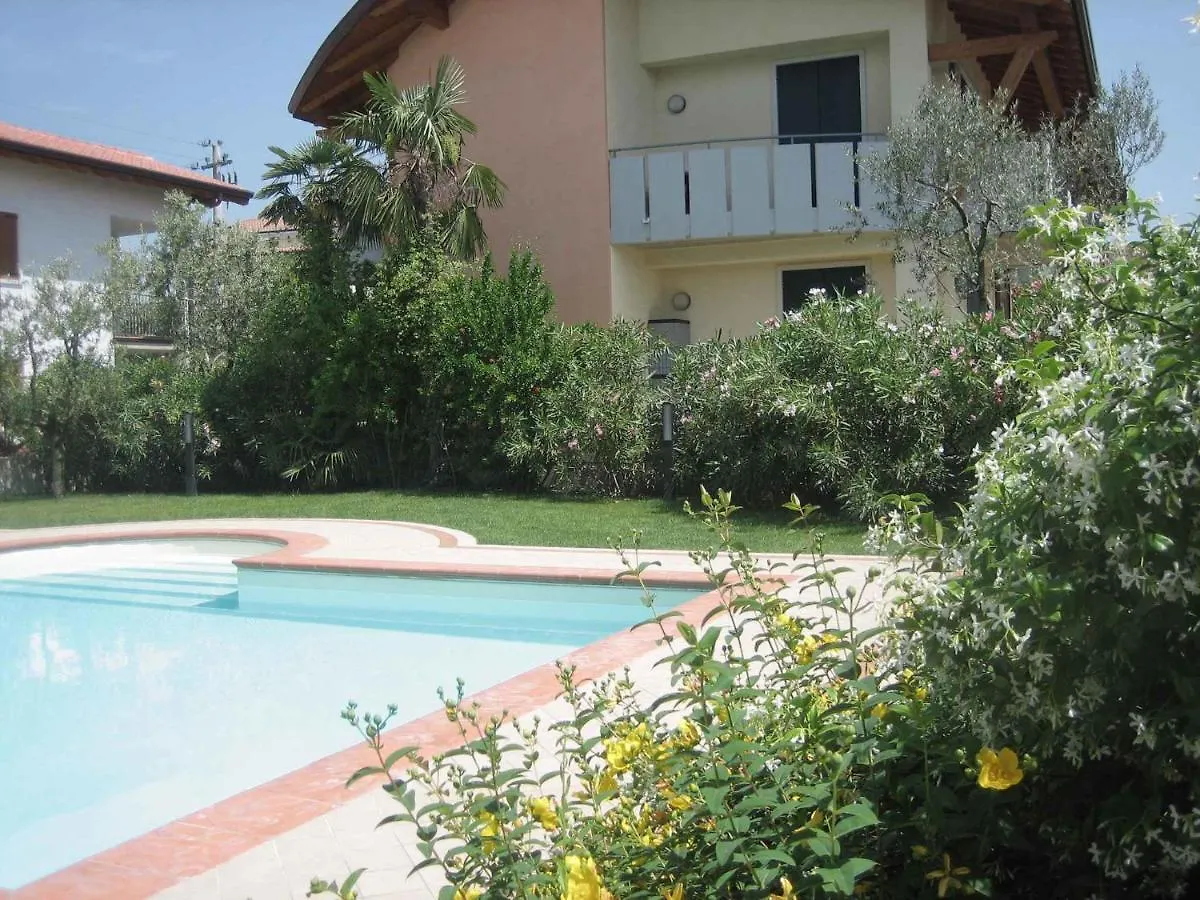 Apartments In Lazise - Gardasee 30250 0*,  Italy