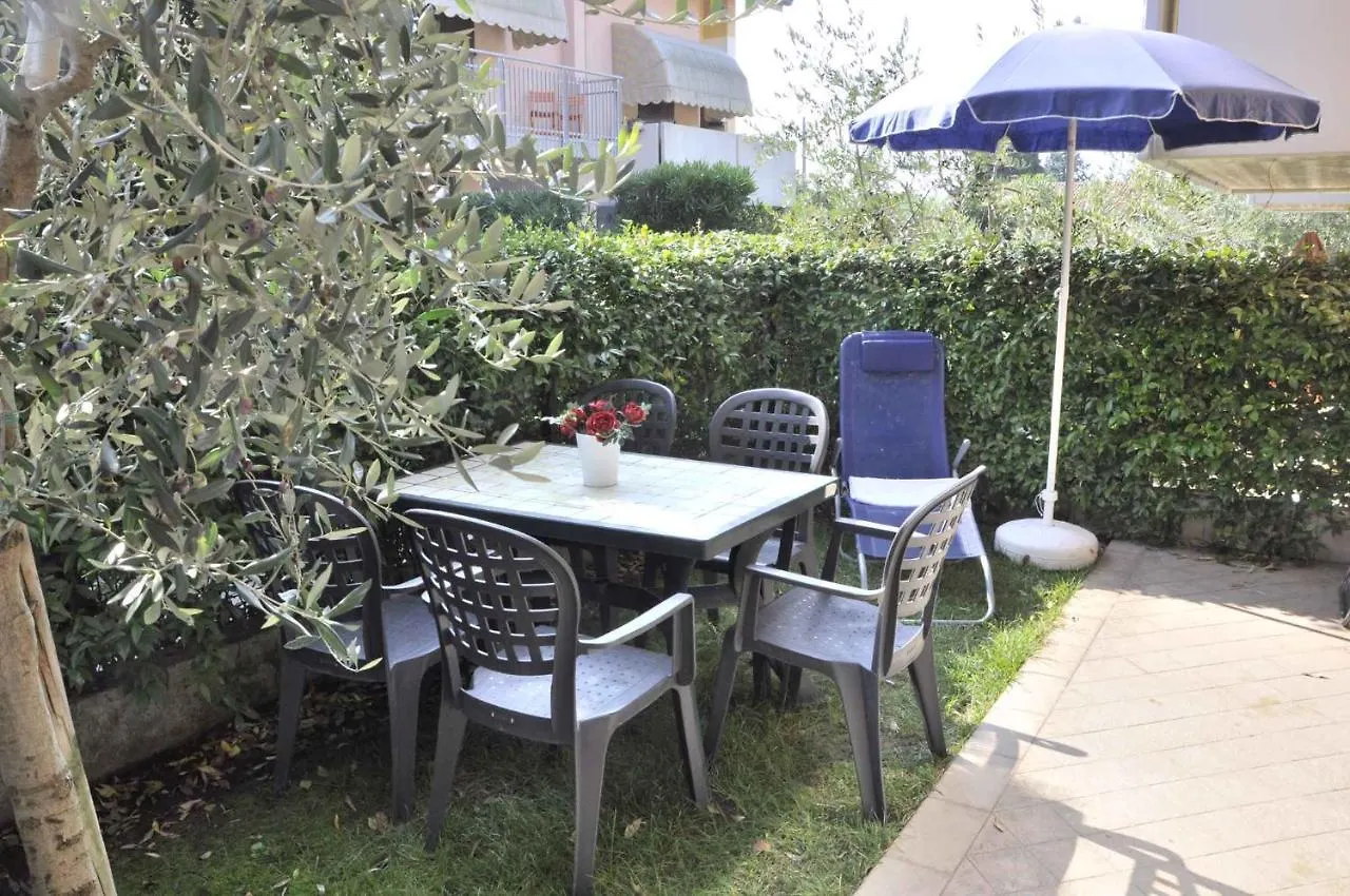 Apartments In Lazise - Gardasee 30250
