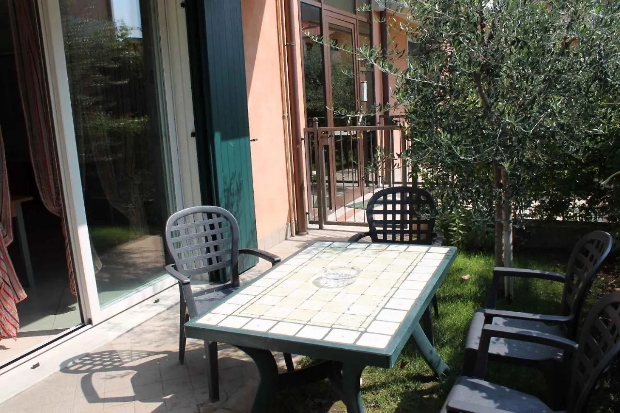 Apartments In Lazise - Gardasee 30250 Italy